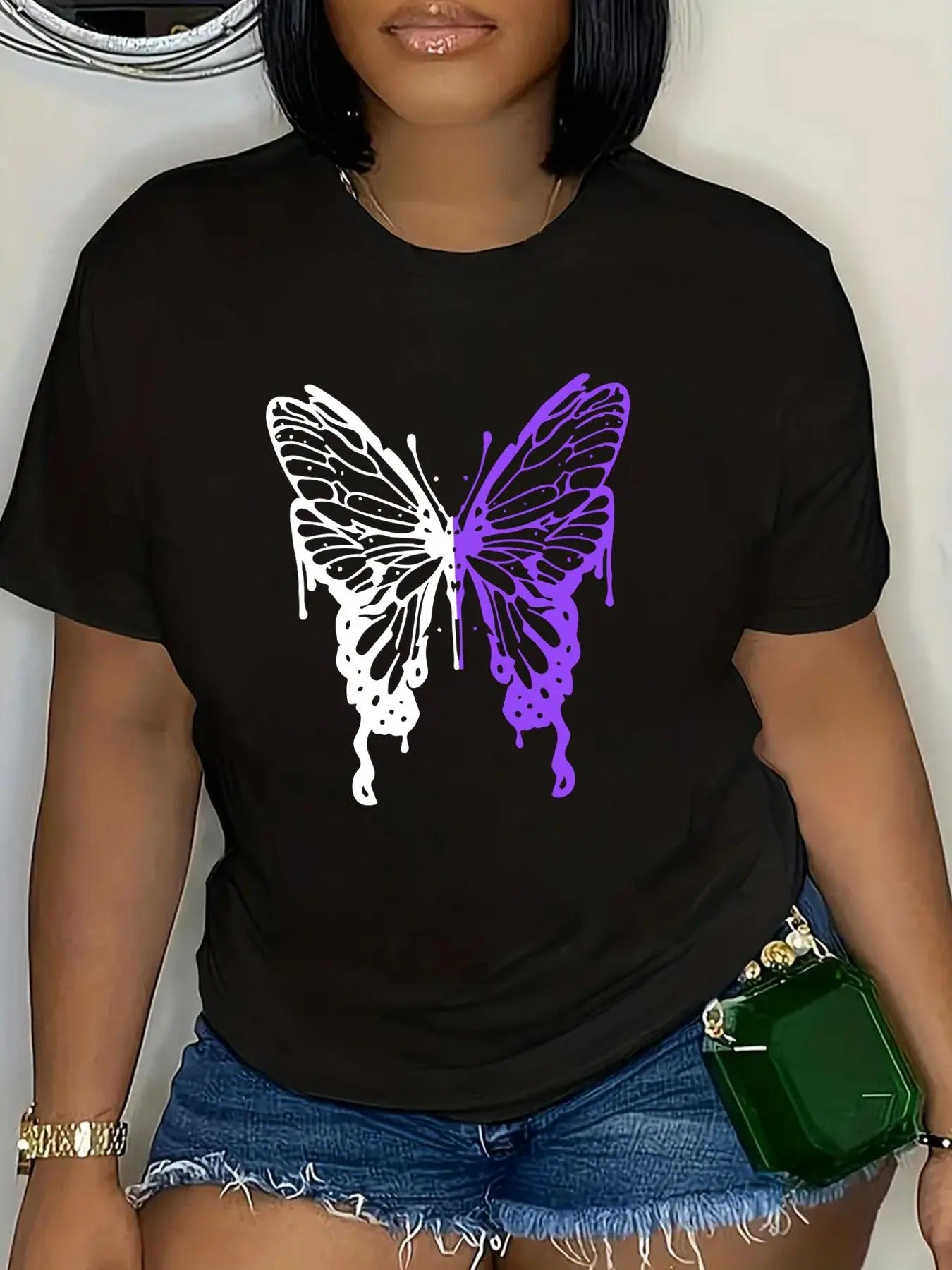 Women'WB shield Plus Size Butterfly Print Round Neck Tee, Casual Short Sleeve T-shirt for Summer, Women'WB shield...