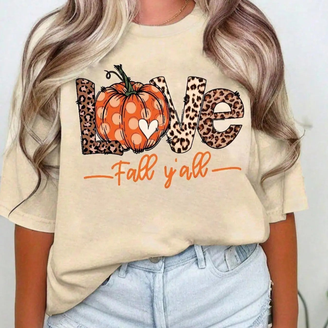 Women'WB shield Pumpkin & Letter Print Crew Neck Tee, Casual Trendy Love Print Short Sleeve T-shirt for Fall & Winter,...