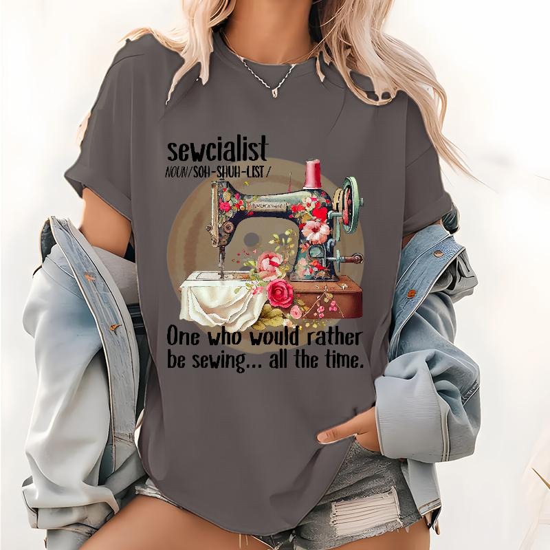 Women'WB shield Sewing T-Shirt, Quilt Lovers Shirt, Peace Love Quilting, Quilter, Quilt Lover, Gift for Quilter style 02...