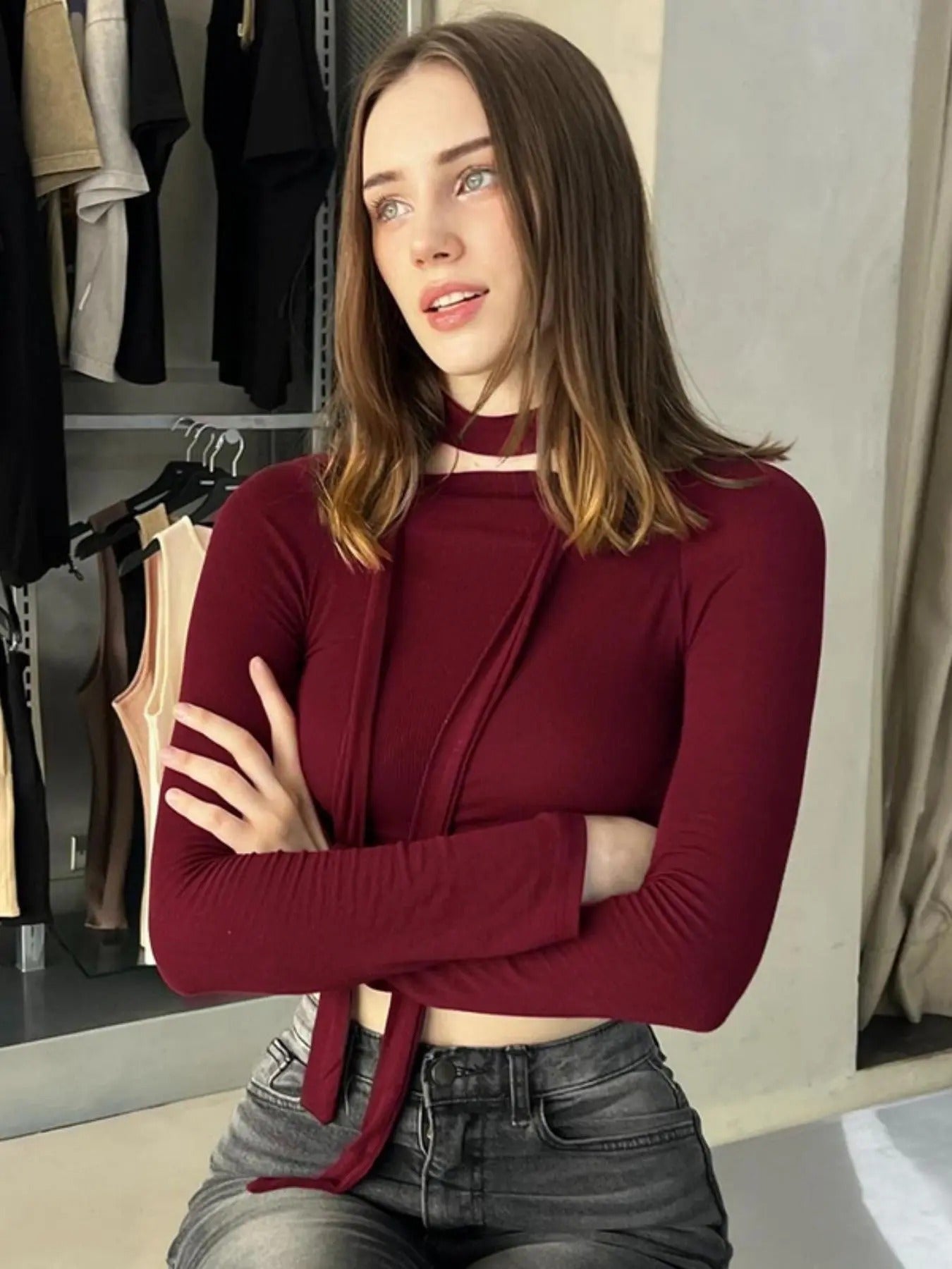 Women'WB shield Solid Color Ribbed Crop Tee, Casual Long Sleeve Turtle Neck Top for Spring & Fall, Women'WB shield...