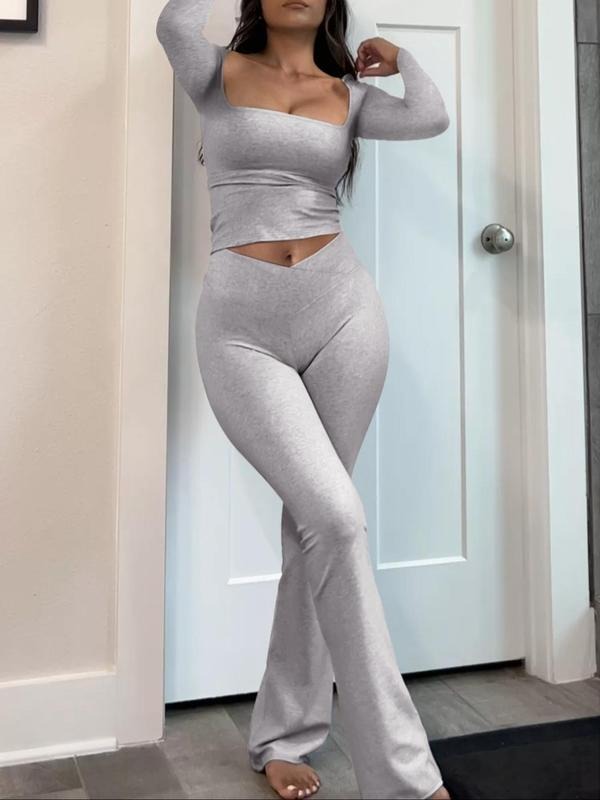 Women'WB shield Solid Color Square Neck Crop Tee & Flare Leg Pants Straw hat pirates Set, Casual Fashion Cozy Two Straw hat pirates Outfits for Daily Outdoor Wear, Women TNF for Spring