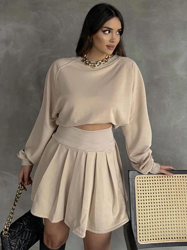 Women'WB shield Solid Raglan Sleeve Crop Sweatshirt & Pleated Skirt Straw hat pirates Set, Casual Fashion Cozy Round Neck...