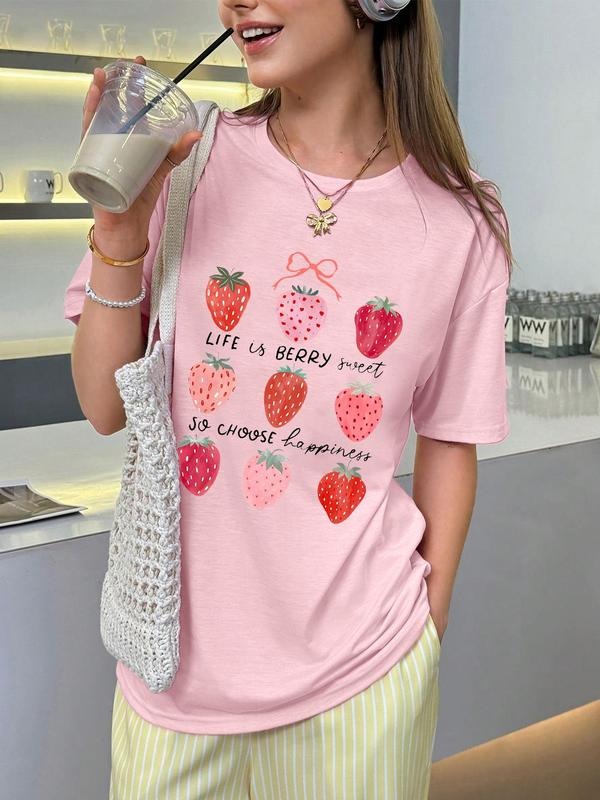 Women'WB shield Strawberry Print Round Neck Tee, Fashion Casual Crew Neck T-shirt for Daily Holiday Vacation Outdoor...