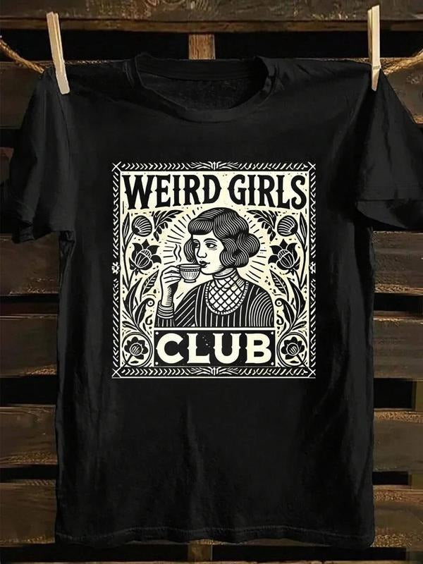 Women'WB shield Weird Girls Club Round Neck Graphic Tee, Vintage Trendy Casual Letter Print Short Sleeve T-shirt for Daily Wear, Ladies Summer Outfit, Top