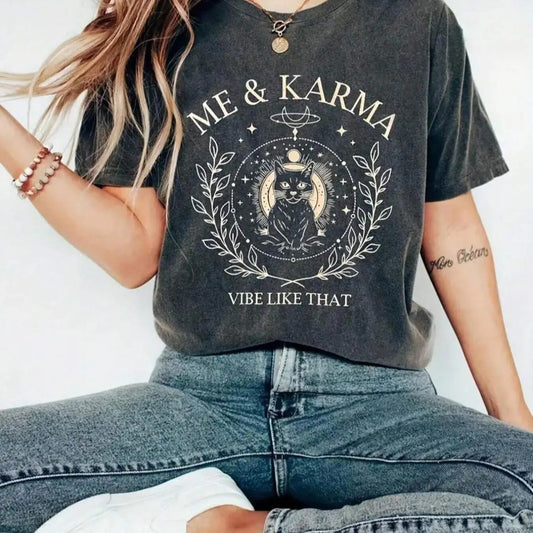 Women's Cartoon Cat Graphic Print Round Neck Tee, Fashion Casual Short Sleeve T-shirt, Ladies Summer Clothes for Daily Wear