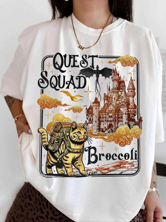 Women's Cat & Castle & Figure Print Round Neck Graphic Tee, Vintage Trendy Casual Short Sleeve T-shirt for Daily Wear, Ladies Summer Outfit