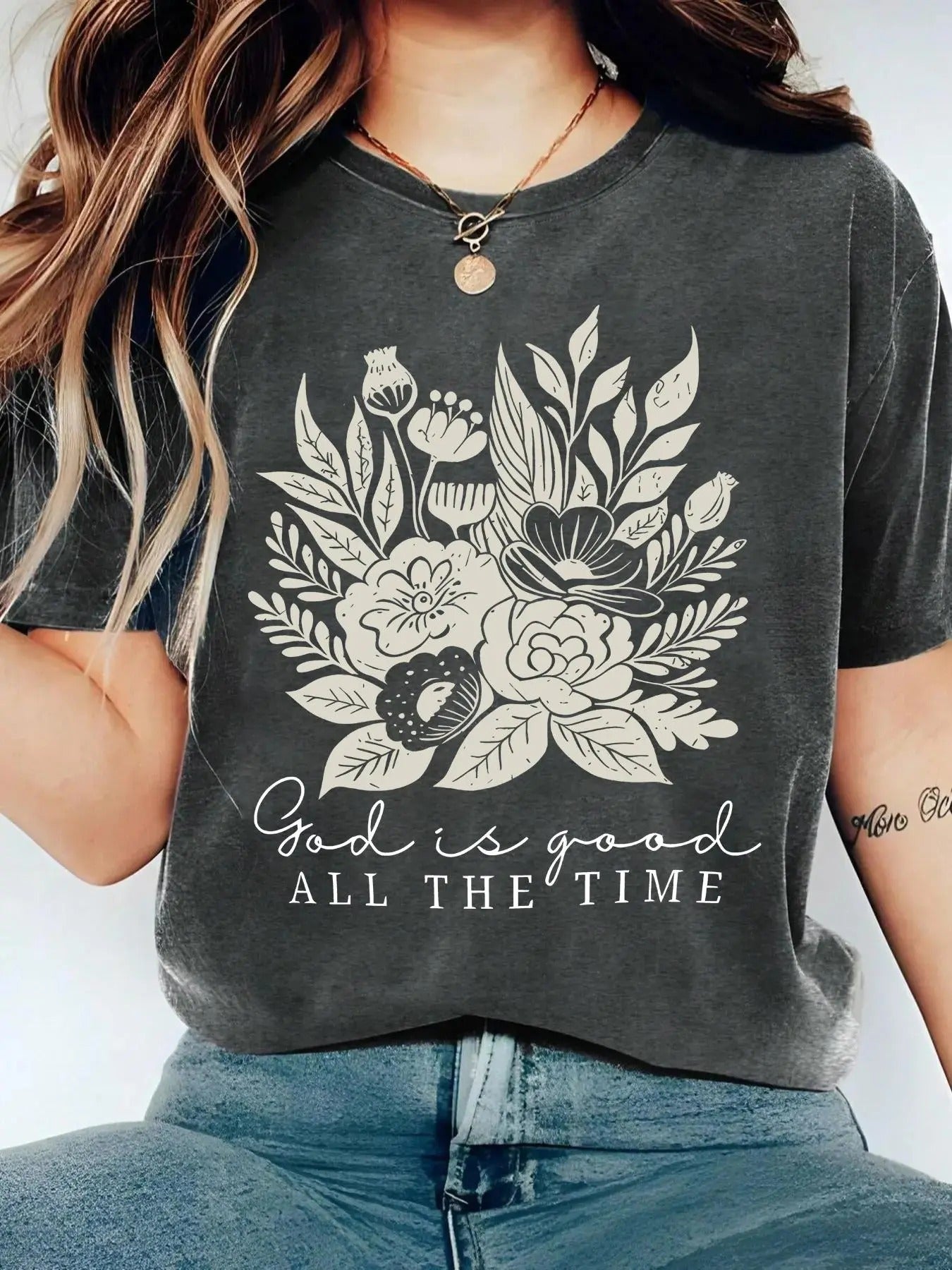 Women's Floral & Letter Print Round Neck Tee, Trendy Casual Short Sleeve Crew Neck T-shirt for Daily Wear, Ladies Summer Clothes