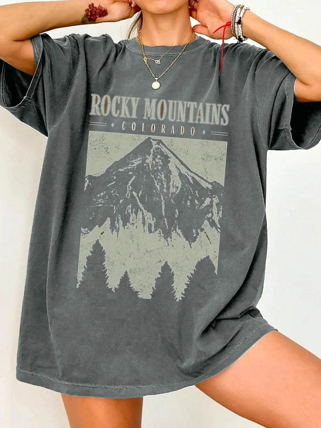 Women's Mountain Print Round Neck Tee, Casual Landscape Print Short Sleeve T-shirt for Summer, Ladies Clothes for Daily...