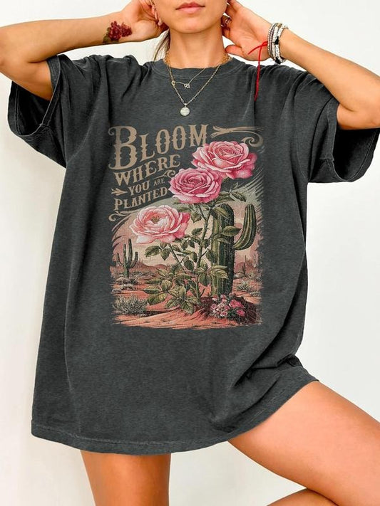 Women's Rose & Skeleton Print Round Neck Tee, Vintage Trendy Casual Short Sleeve T-shirt for Daily Wear, Ladies Summer Outfit, Top