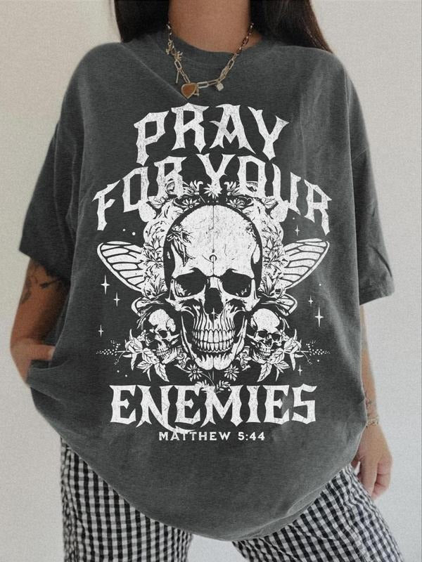 Women's Skull & Letter Print Round Neck Tee, Fashion Casual Crew Neck T-shirt for Daily Holiday Vacation Outdoor Wear,...