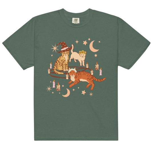 Womens Halloween Cat Shirt, Witchy Cats Shirt, Cats Shirt, Cat Mom, Comfort Colors Halloween Shirt, Casual Shirt Unisex, Halloween Clothing, Graphic Halloween Apparel, Casual Cotton T-shirt, Unisex Ha