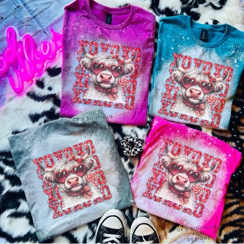XOXO Highland Cow Bleached Shirt - Ash Grey - Western Valentines Day Hoodie, Sweatshirt | DripVista.com