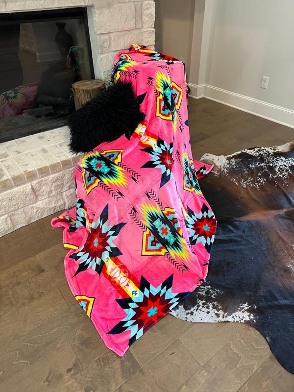 Z The Rich Hot Pink Throw Blanket 60"x80"