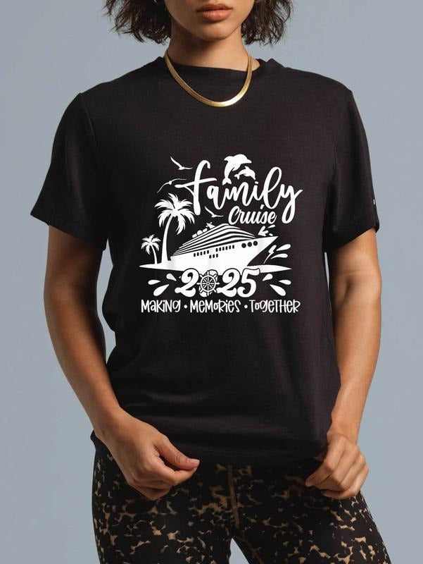 cotton Family Cruise 2025 Making Memories TNF Summer Trip T-Shirt casual Fashion graphic tees women Hoodie, Sweatshirt