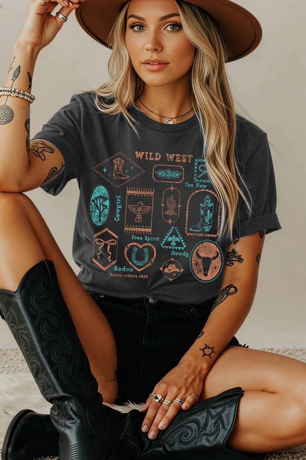 Women Wild West Graphic Print Short Sleeve Top
