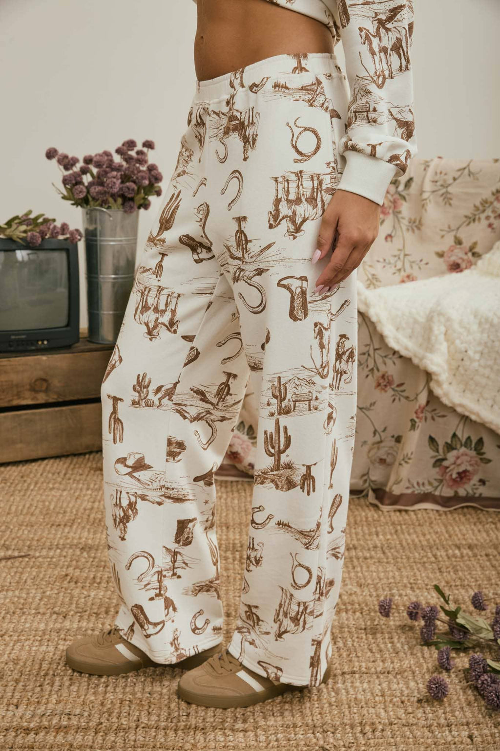 Western Print Elastic Waist Joggers