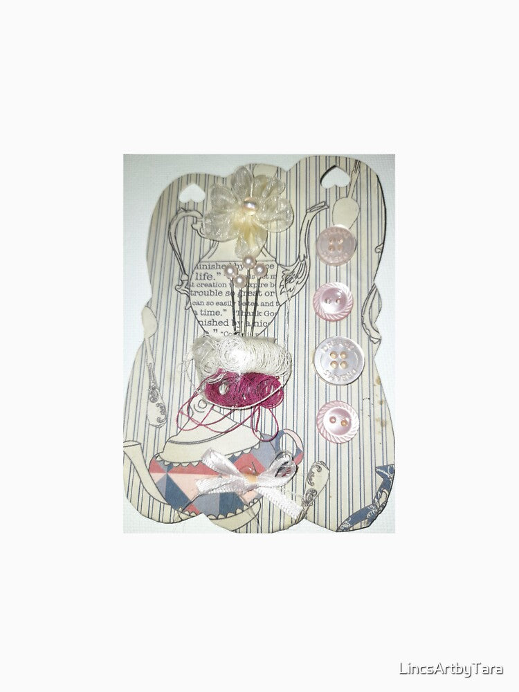 Buttons and Pins by LincsArtbyTara