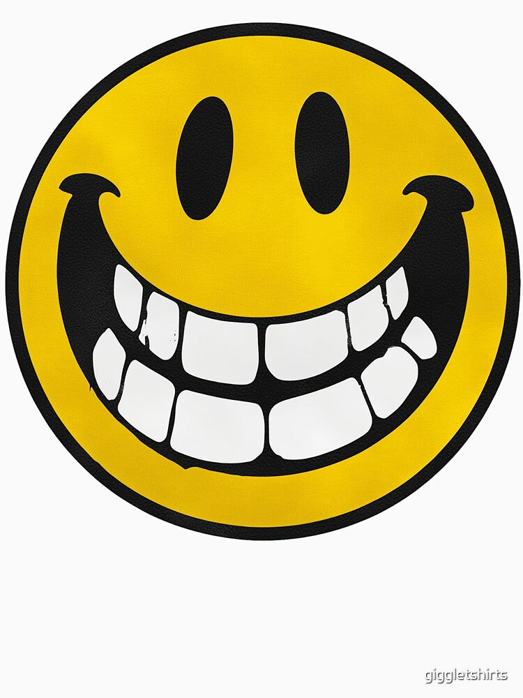Smiley11 by giggletshirts