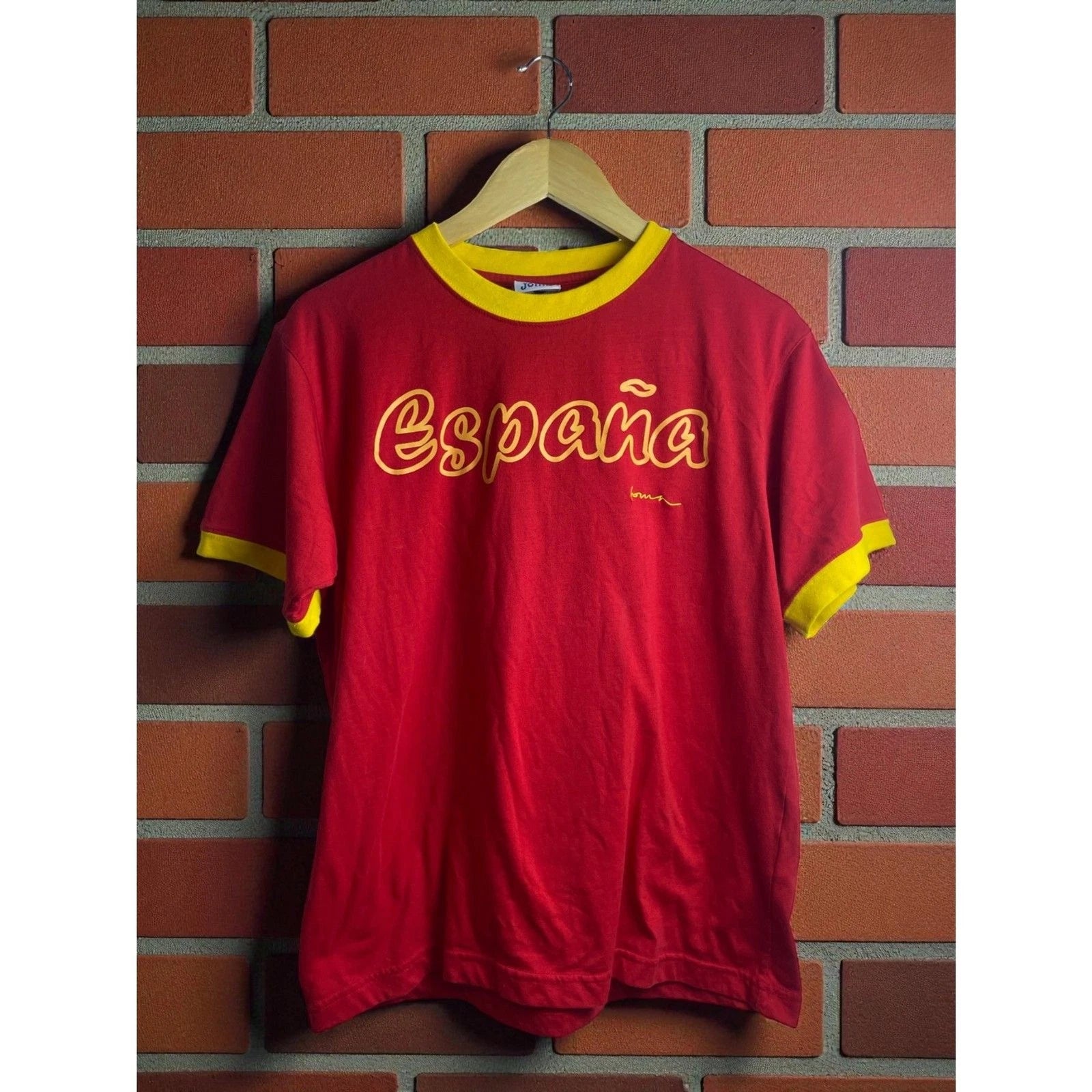 Joma España Soccer Jersey – Red/Yellow – Men’s M (#10)