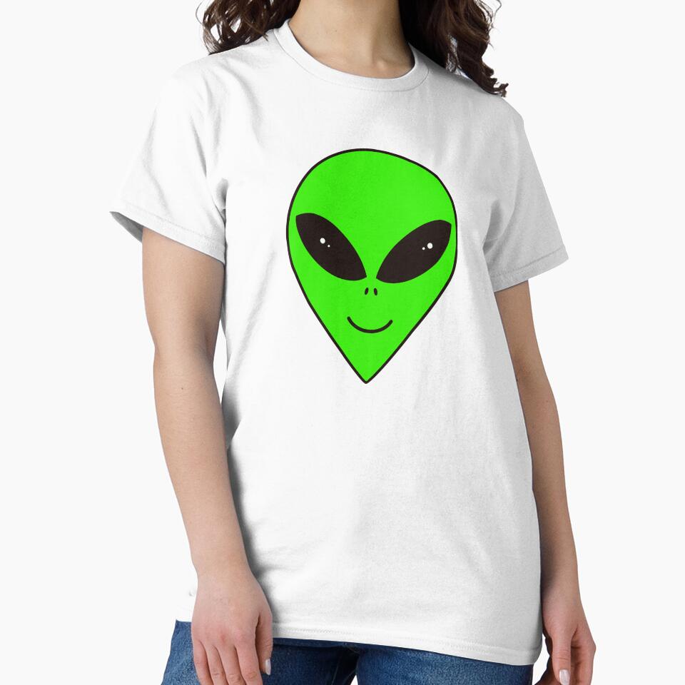 Cute alien by Shyenne  Moran
