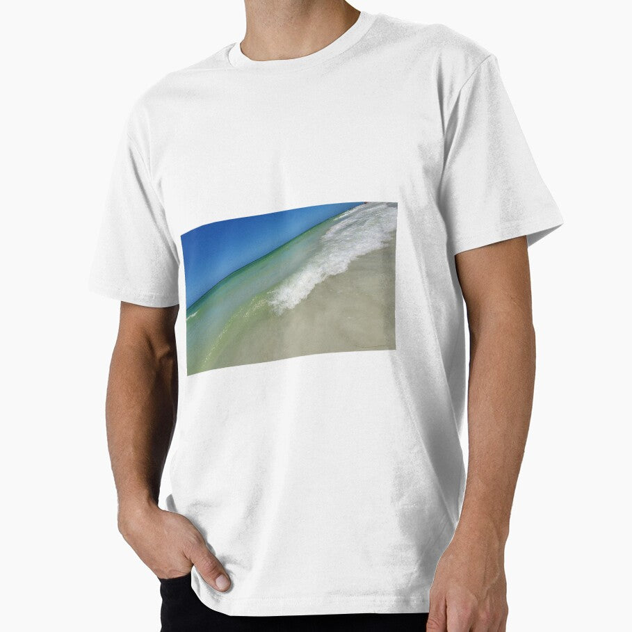 Soft rolling waves by Amanda Huggins