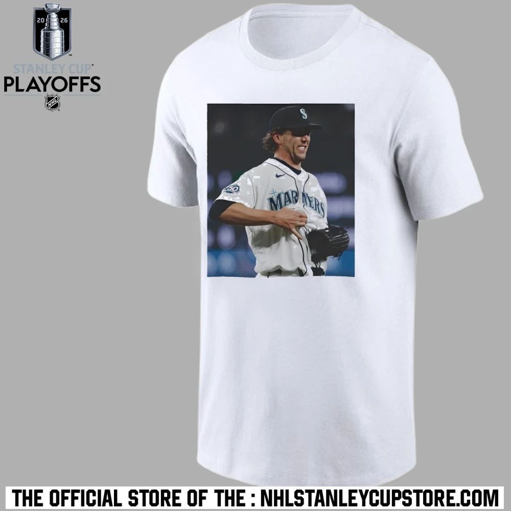 Logan Gilbert Baseball Pitcher Catches Ball In Photo Shirt