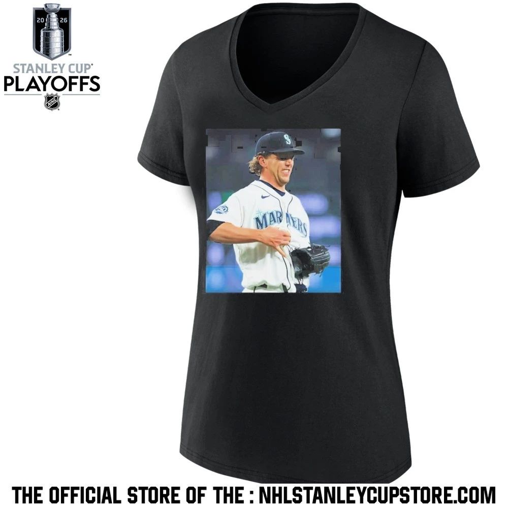 Mariners Catch Ball in Shirt