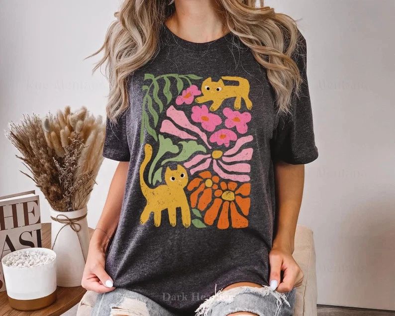 Cats Flowers Boho Wildflowers Comfort Tee