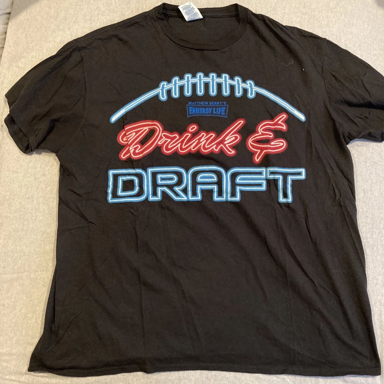 Matthew Berry's Fantasy Life - DRINK & DRAFT T-Shirt - Fantasy Football - XXL