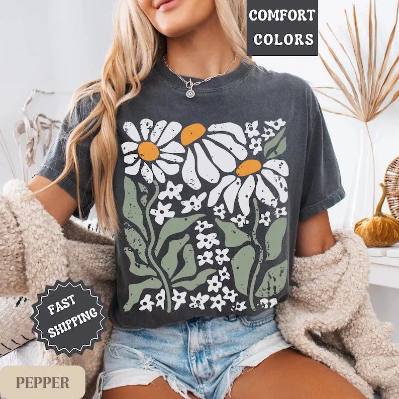 Boho Daisy Flower Comfort Tee Vintage Style Shirt Gift