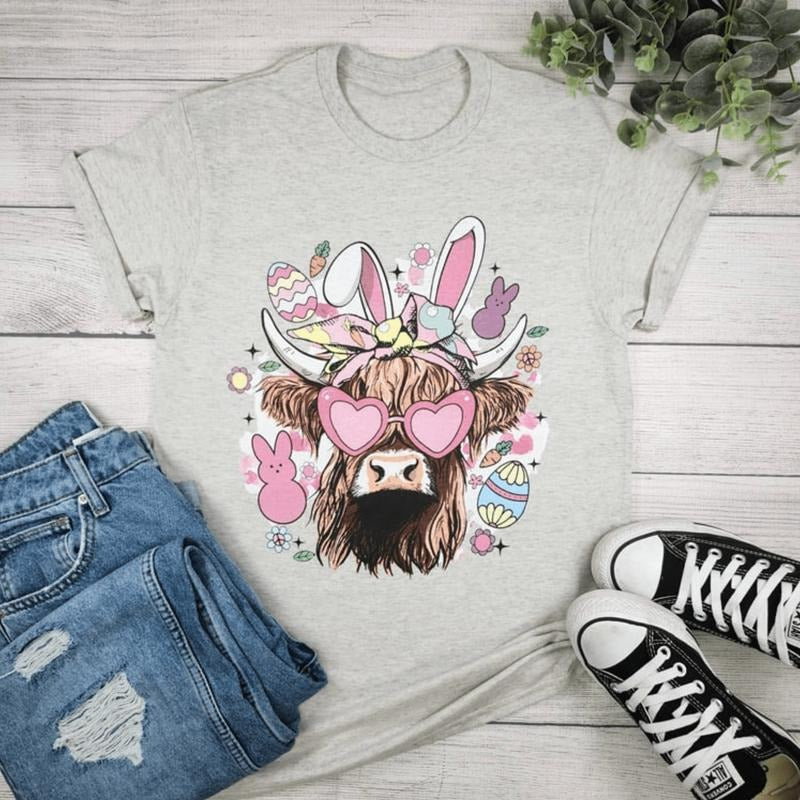 z Easter Highland Cow Graphic Tee