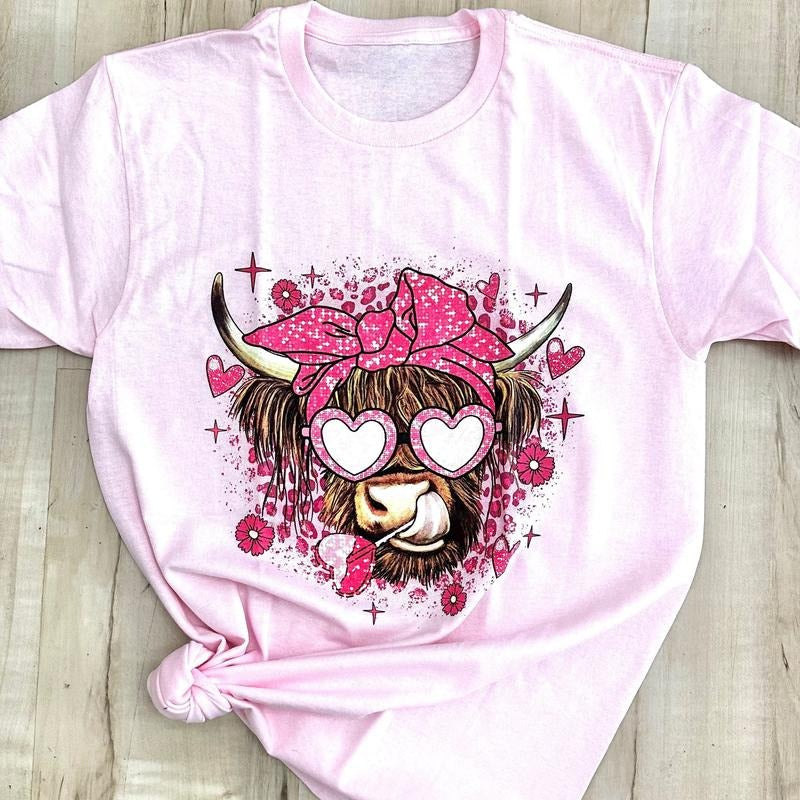 zValentine Highland Cow Graphic Tee